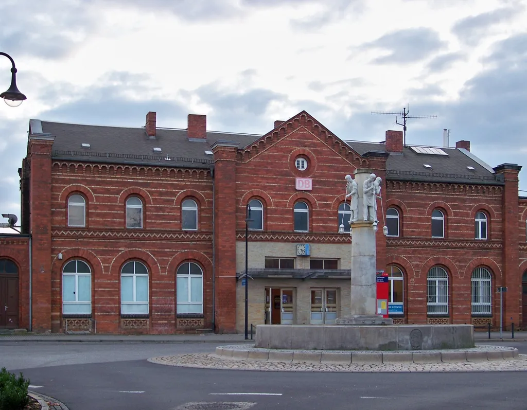 Das Empfangsgebäude des Bahnhofs Weißwasser